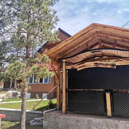 Apartmani Milosavljevic Divcibare Ngoại thất bức ảnh