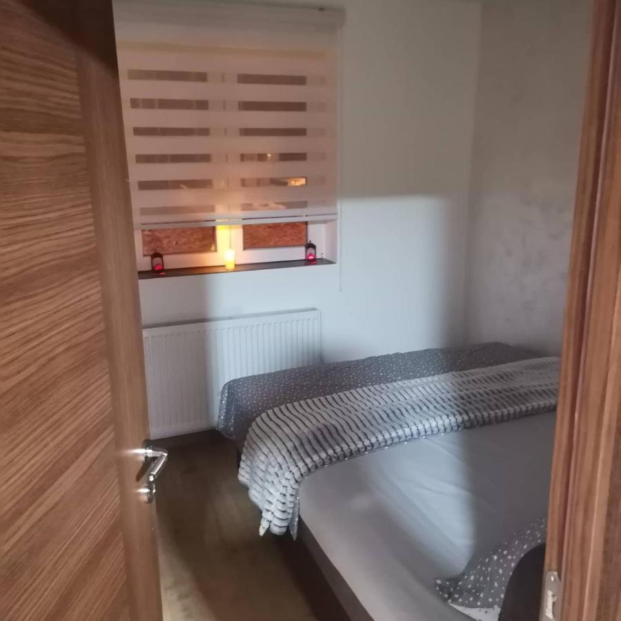 Apartmani Milosavljevic Divcibare Ngoại thất bức ảnh