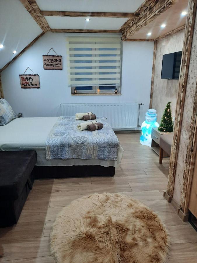 Apartmani Milosavljevic Divcibare Ngoại thất bức ảnh