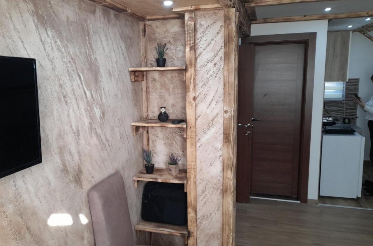 Apartmani Milosavljevic Divcibare Ngoại thất bức ảnh